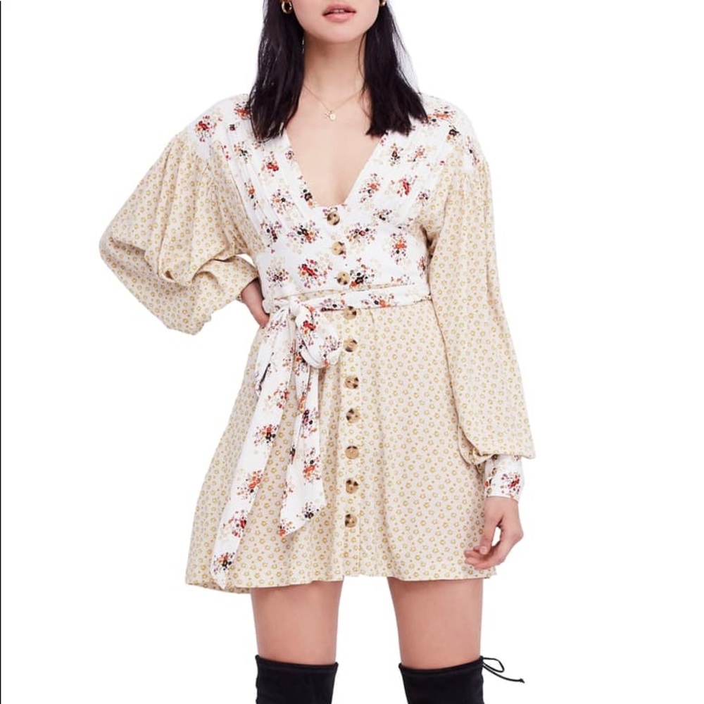 Free People Cream & White Floral Long Sleeve Mini Dress NWOT